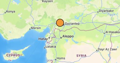 Terremoto in Turchia: magnitudo 7.9. Si contano le vittime e allerta tsunami in Italia